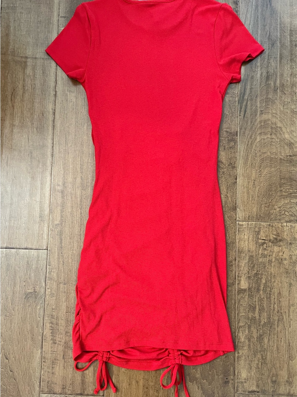NWT H&M Divided Red Ruched Bodycon Dress - Size M - Picture 4 of 4